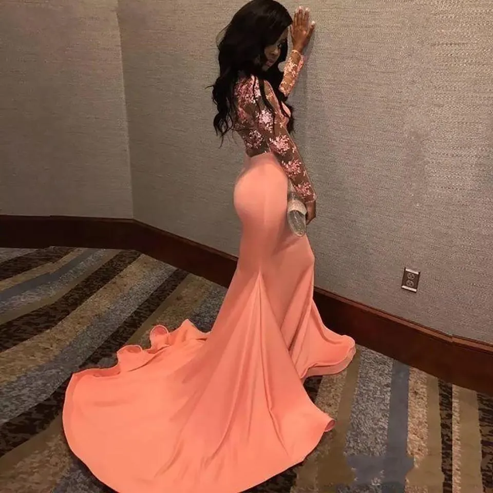 Sexig Africam Mermaid Dubai Orange Lång Appliqued Prom Evening Dresses Satin Full Sleeves Prom Klänning för Black Girls Party Gowns