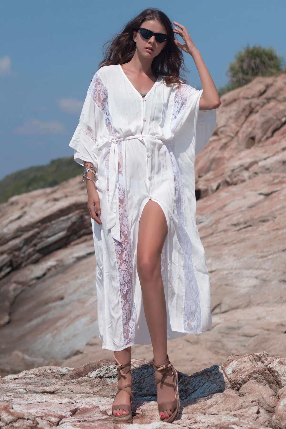 Tuniki do plaży Długa Koronkowa Sukienka Swimweear Kobiety Swim De Cover Up Plus Size Koronki Haft Cardigan Kaftan Holiday Beach Cover Up