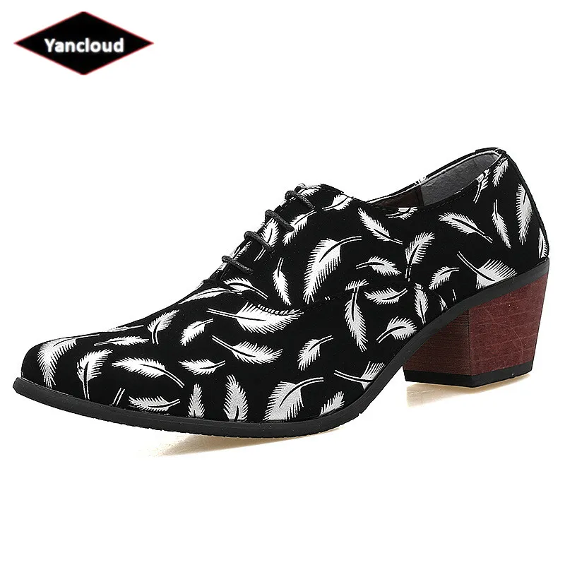 British Pointed Toe Formell Dress Shoes Feather Print Bröllop Skor Man 2019 Spring Heeled Decent Office Shoes Läder Oxfords