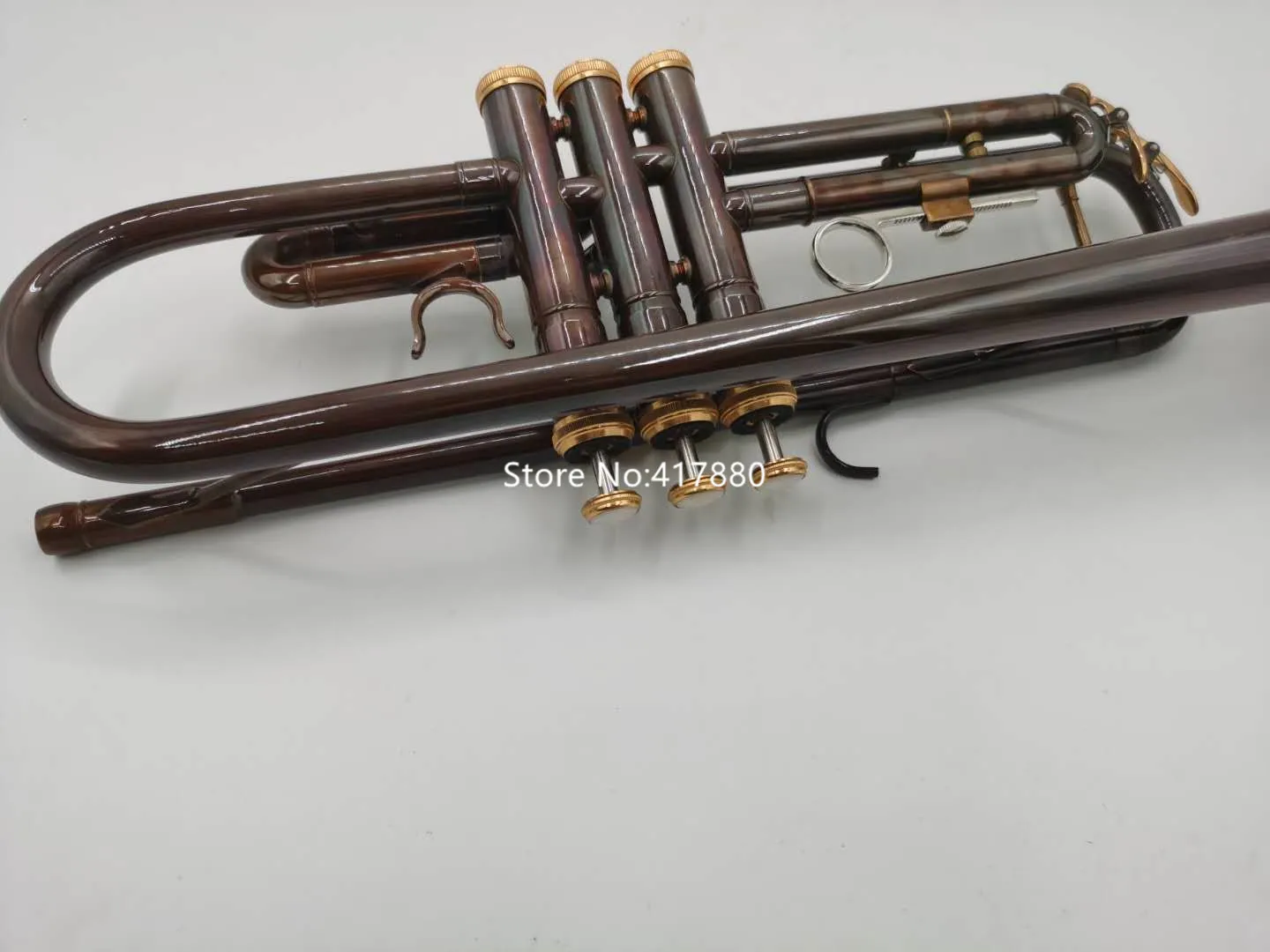 美品　トランペット　ラッカー　初心者　学生　入門　マイ楽器　自宅用　ケース　格安 美品 トランペット ラッカー 初心者 学生 入門 マイ楽器 自宅用 ケース