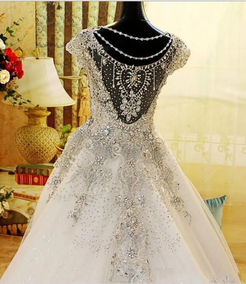 Real Pos Tüll A-Linie Brautkleid mit V-Ausschnitt Bling Perlen Günstige Vintage Brautkleider Brautkleider 2019 Nigeria abito da sposa257d