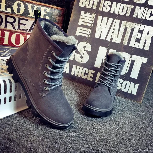 2018 Femmes Bottes Hiver Chaud Fourrure Peluche Chaussures Femme