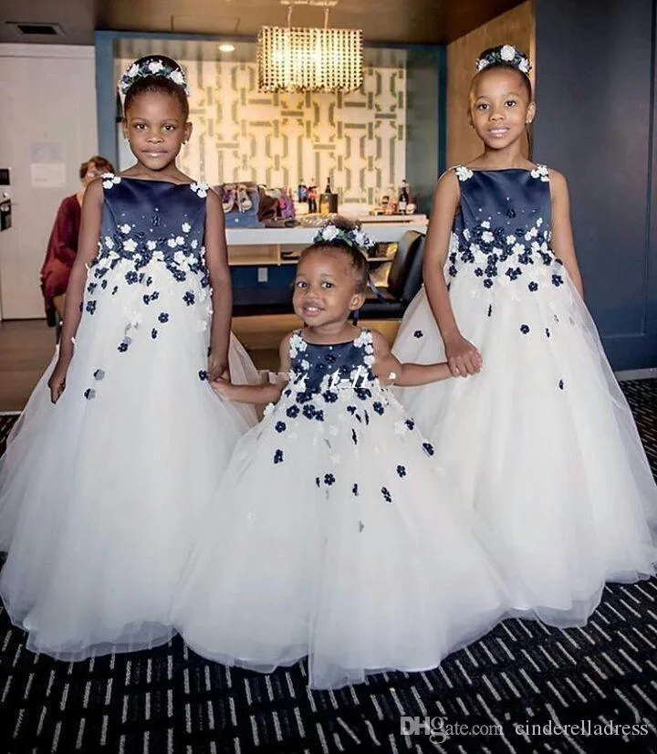 Cheap African Wedding Little Girl's Pageant Dresses with 3D Flowers A-Line Party Wear Bateau Birthday First Communion Dress Kids Prom Dress