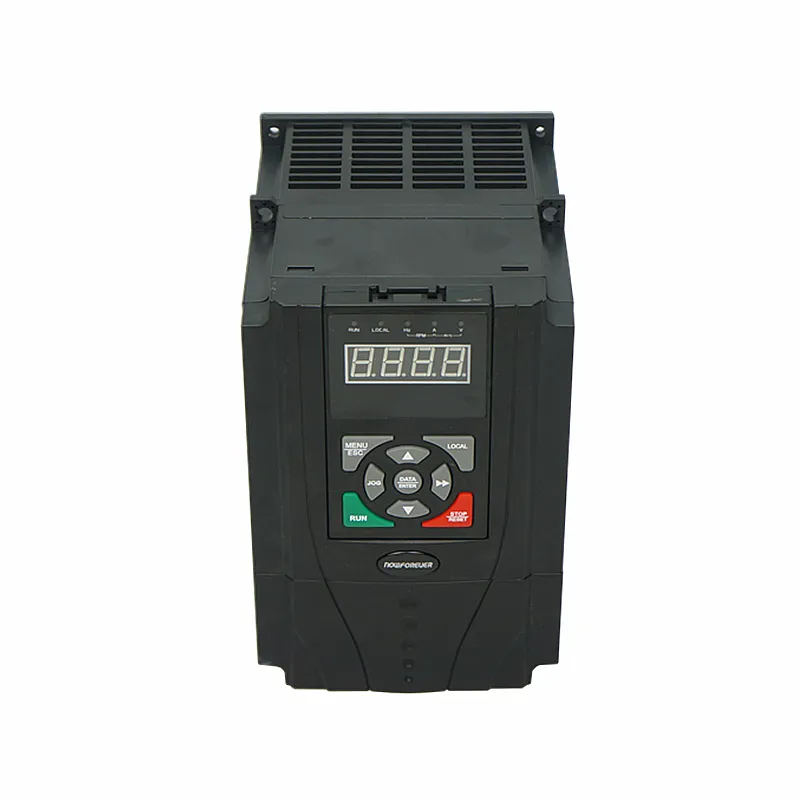 5.5KW 50/60Hz AC単相入力3位相出力周波数コンバーターCNCパーツVFD周波数インバーターモーター速度コントローラー