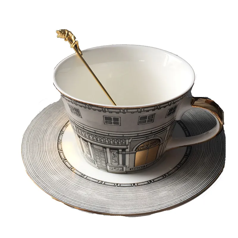 Retro Gold Coffee Cup With Saucer Decorative Bone China Classic Wind Coffee Cup New Arrival Home Decoration