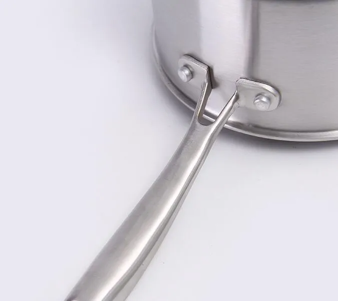 Pure Titanium Milk Boiling Pot Different Size Non Stick Multifunction