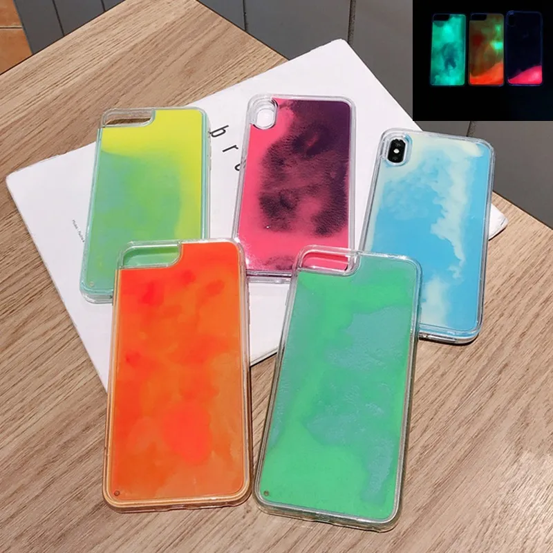 Caso Móvel luminoso de néon Areia para iPhone 7 8 XS MAX X brilham no escuro líquido Glitter Quicksand capa para o iPhone 11