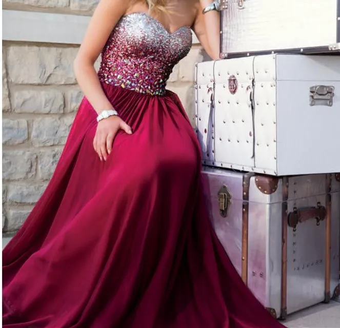 Vestido de graduacion rojo vino clearance