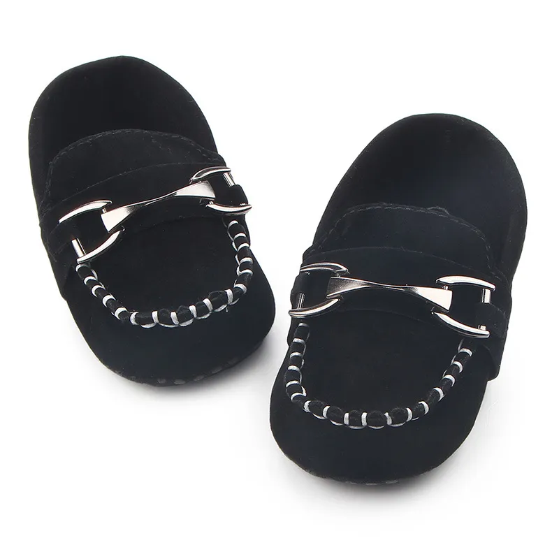 Ny mode av hög kvalitet nyfödda baby boy skor mockasins lapp slip-on pled casual nyfödd spädbarn småbarn baby flicka skor 0-18 månader