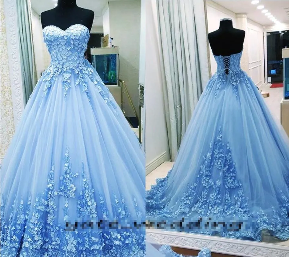 2020 Suknia Balowa Prom Dresses Sweetheart Aplikacje Tulle Backless Bandaż Light Blue Evening Suknie Quinceanera Suknie Sweet 16 Sukienek