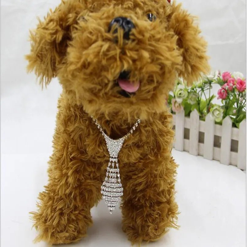 Bling Rhinestone Dog Collars Necktie Full Diamonds Dogs Accessories Necklace For All Dogs Collar For Dogs Cats Pets Products New