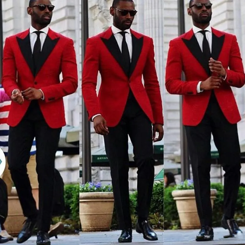 Red Mens Wedding Tuxedos Black Peak Lapel Groom Groomsmen WeddingTuxedos Popular Man Blazers Jacket 2 Piece Suit(Jacket+Pants+Tie) 1312