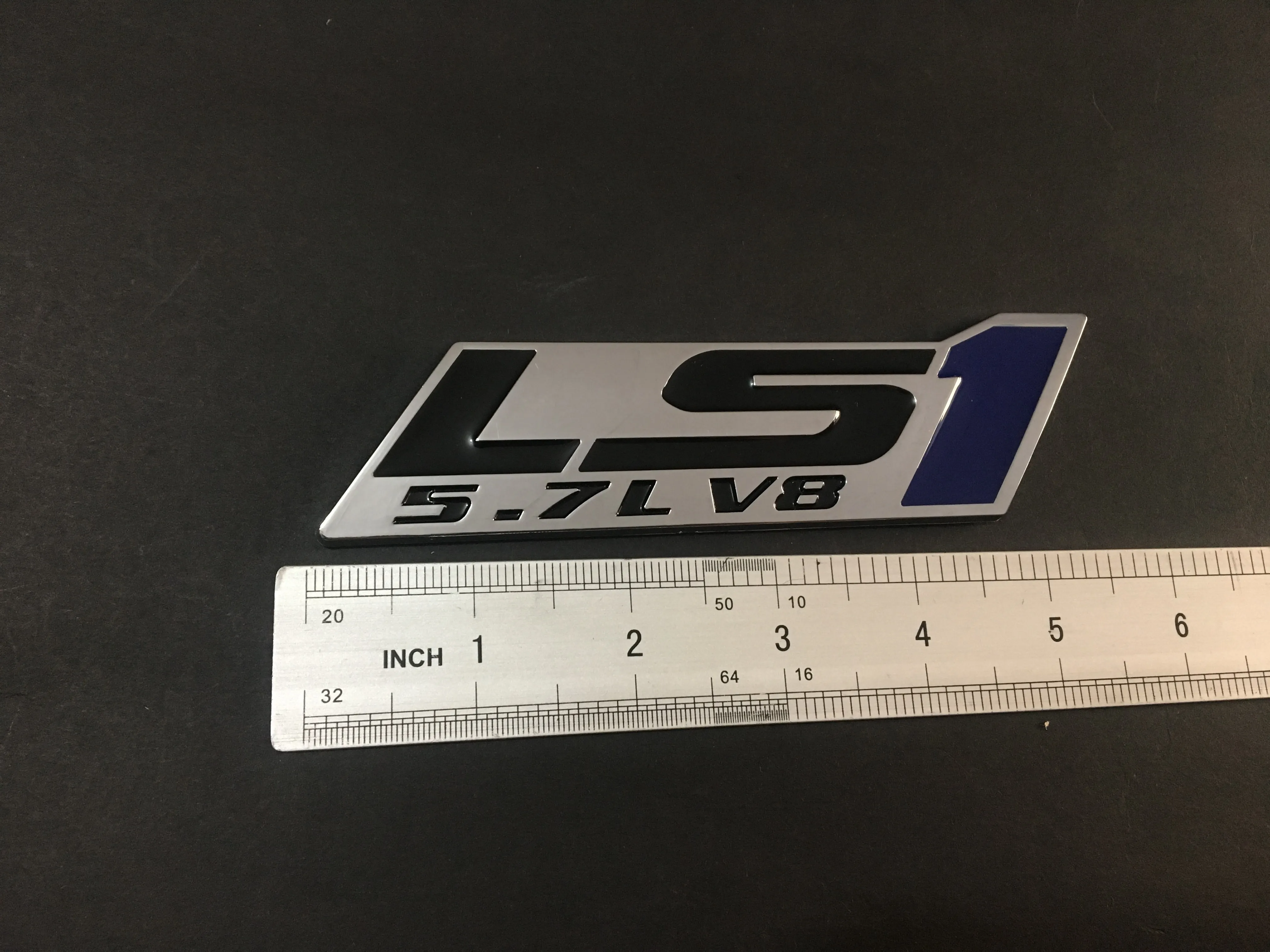 Auto -stickers LS1 LS2 LS3 5.7L 6.2L 6.0L V8 Badge zijde Emblem Achter verplaatsing Decoratie Auto -styling