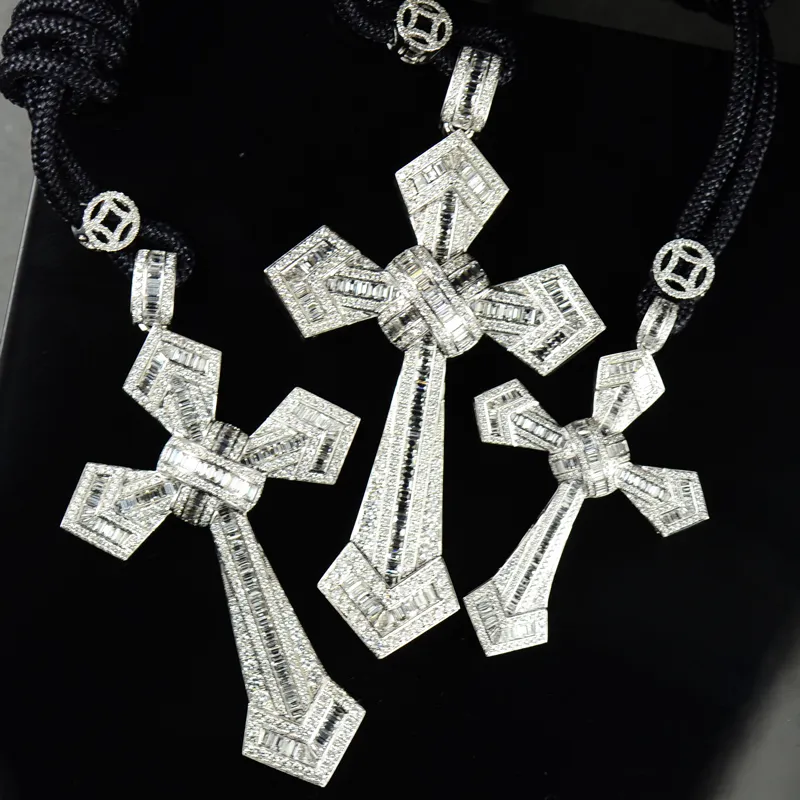 Super Shinning Luksusowy biżuteria 925 Sterling Silver Full White Topaz CZ Diamentowe Gemstones Party Cross Wisiorek Kobiety Naszyjnik Ślubny Prezent