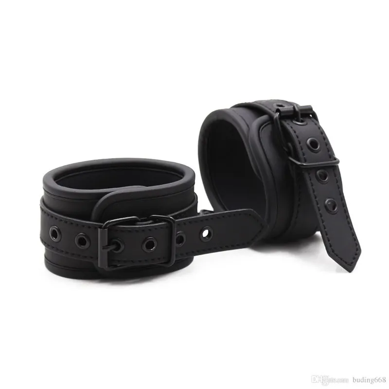 2020 Black Faux Leather Slave Hand Ring Handboeien Enkelboeien Terughoudendheid BDSM Seksspeeltje Z778