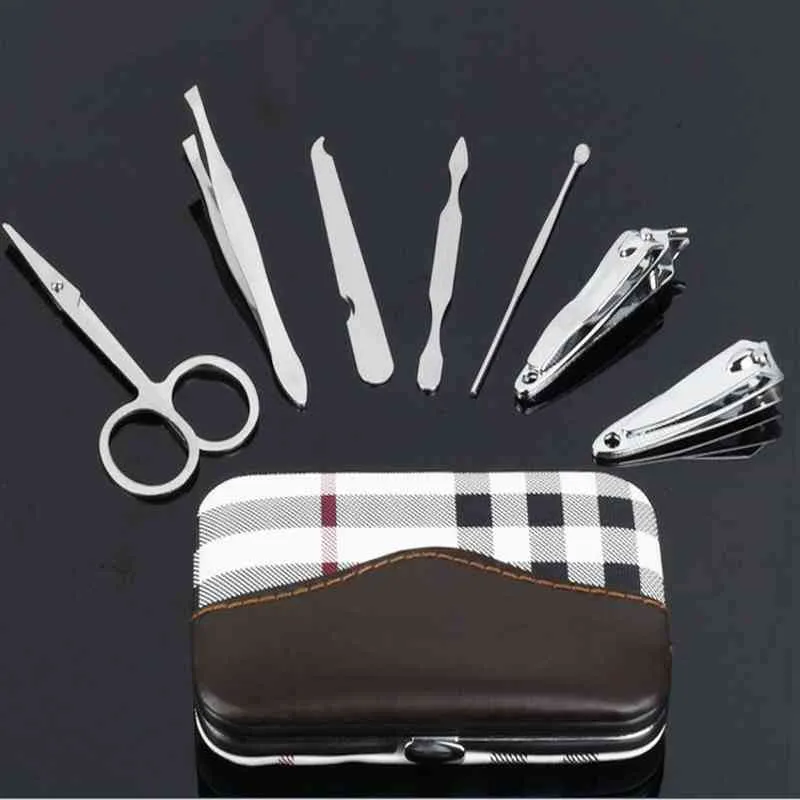A set of tools for manicure and nail care on a pink background. Workplace  in a beauty salon. Place for text, banner format Stock Photo - Alamy