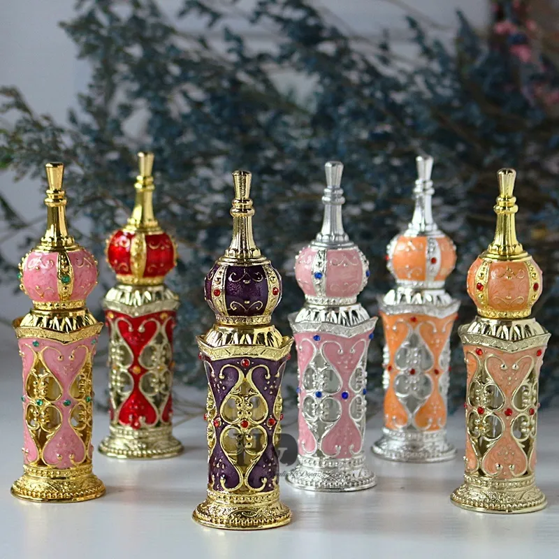 13ML Women's Fashion Retro Metal Perfume Bottle Antique Glass Flower Vine Essential Oil Bottle Wedding Decoration