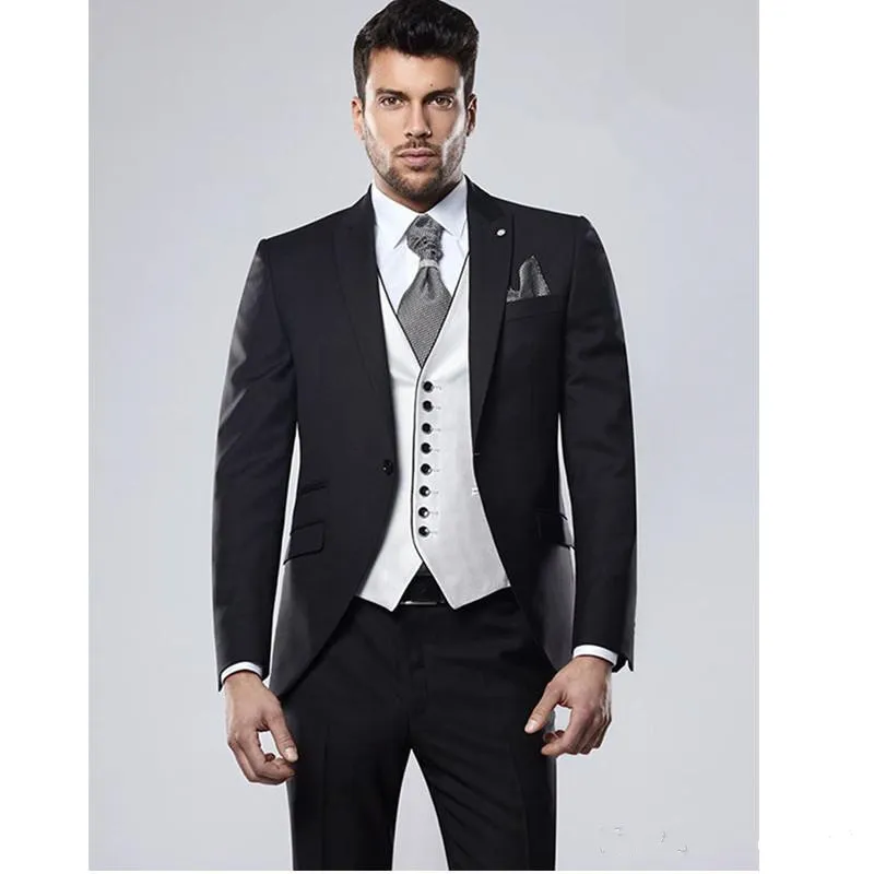 Nueva alta calidad Un botón Negro Novio Esmoquin Pico Solapa Padrinos de boda Los mejores trajes de hombre Trajes de boda para hombre (chaqueta + pantalones + chaleco + corbata) 876