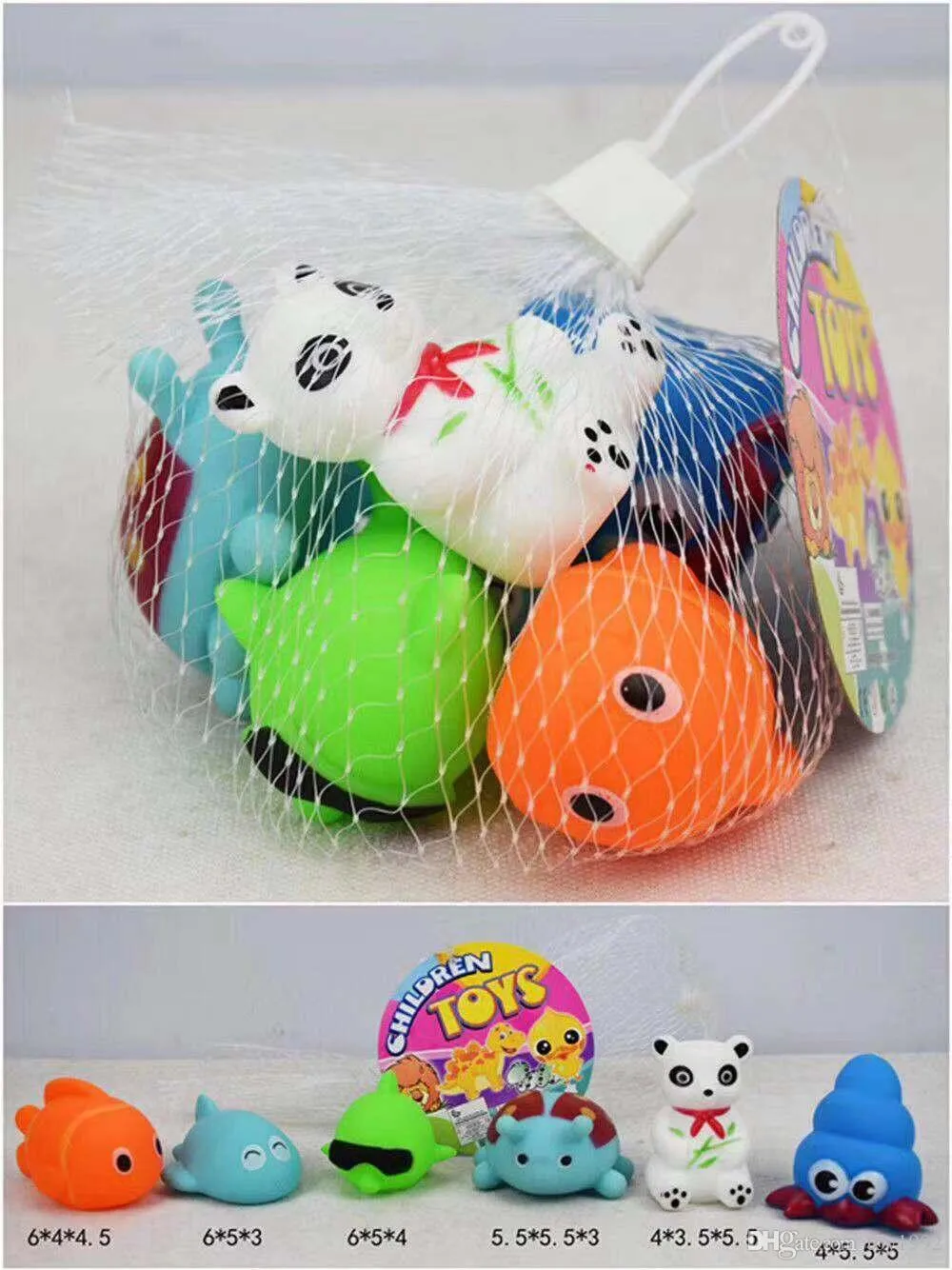 6 pieces / bag baby shower mini random small animal toy pinch BB sound PVC plastic baby bath toys