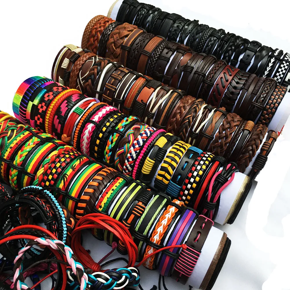 Hela bulk Multi-Color Random 50st Lot Handgjorda Herrmixstilar för män Mix-flätade läderkuffarmband smycken MX1248T