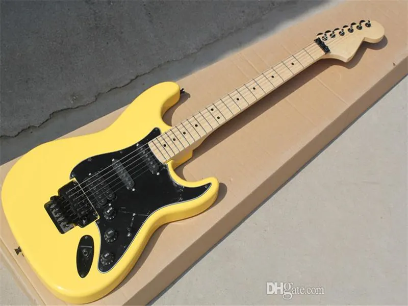 Factory Custom Geel Floyd Rose elektrische gitaar met zwarte pickguard, esdoorn fingerboard, ssh pickups, met aangepaste services
