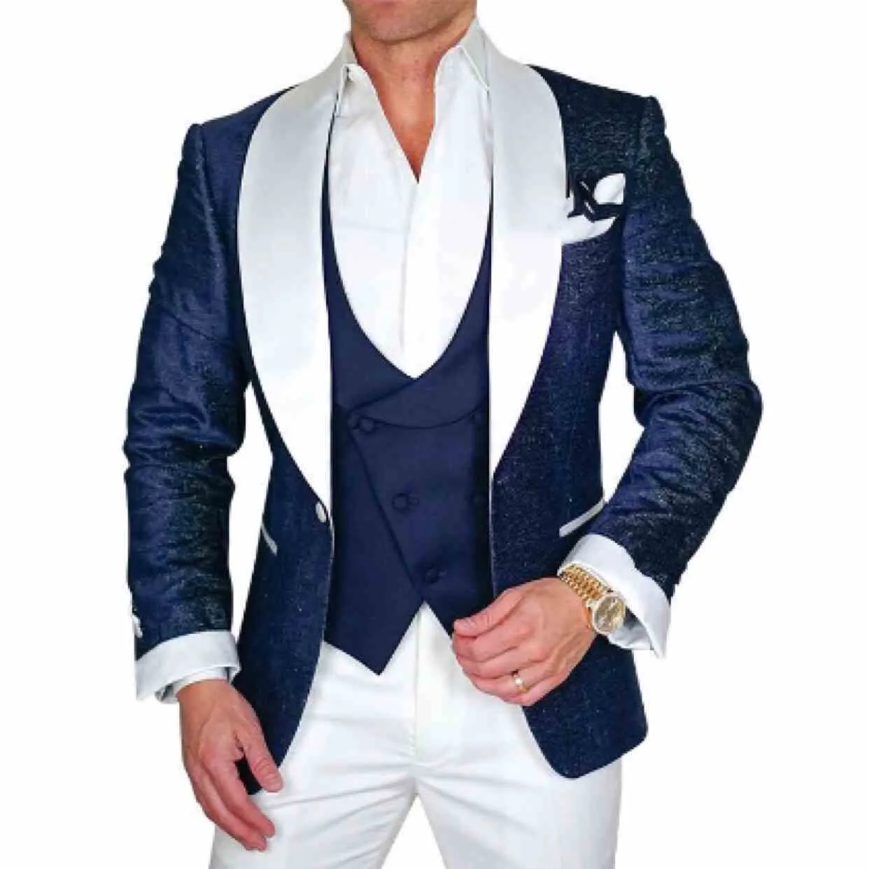 Custom Made Made Groomsmen Szal White Lapel Groom Tuxedos One Button Mężczyźni Garnitury Wedding / Prom / Dinner Best Man Blazer (Kurtka + Spodnie + Kamizelka + Kamizelka) H46