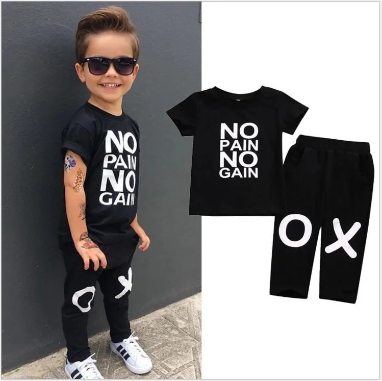 2019 New Fashion Boy's Suit Bambini Baby Boy Abiti No Pain No Gain Lettere T-shirt stampate Top + Pantaloni XO 2 pezzi Set Set estivi per bambini
