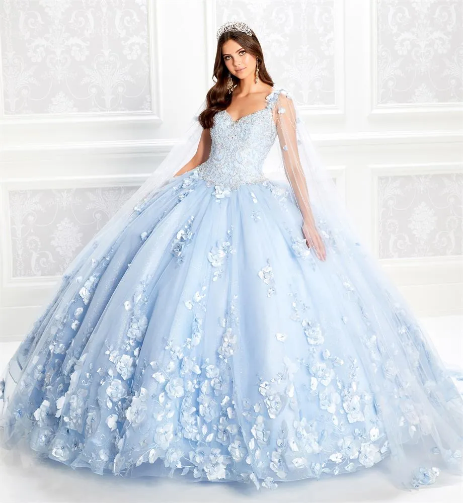 Light Blue Ball Gown Quinceanera Dresses With Wrap Appliqued Lace Sweet 16 Dress Custom Made Tulle Sweep Train Luxury Masquerade Gowns