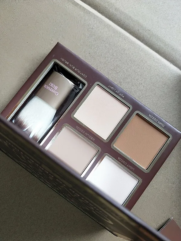 COCOA Contour Highlighters Palette cosmétiques de couleur nude pour le visage correcteur de fard à paupières au chocolat avec Advanced Night Repaire DHL gratuit