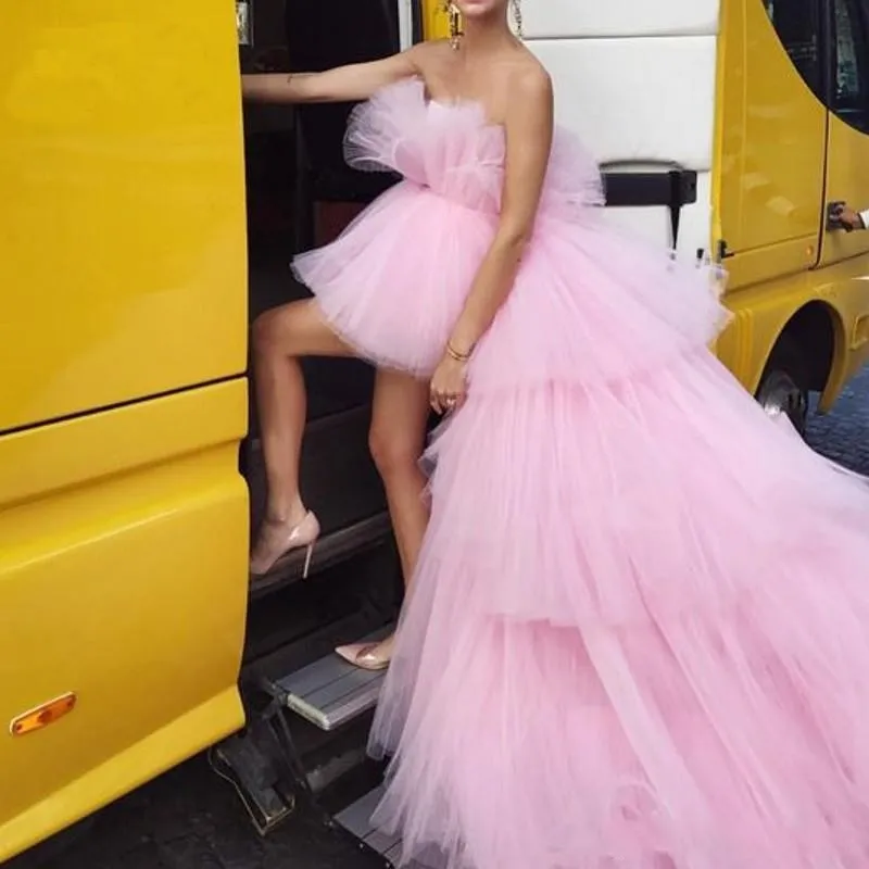 Nowe modne różowe sukienki wieczorowe noś bez ramiączek szykowny tiulowy tiul wysokie gardła balowa suknia gimnastyczna Celebrity Suknie balowe