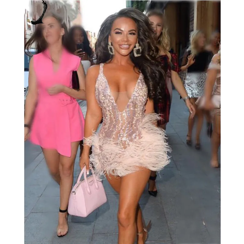 Sexy V Neck Mini Prom Dress Short Sparkly Crystals Beading Feather Short Cocktail Dresses Girls Birthday Party Gowns Custom Made