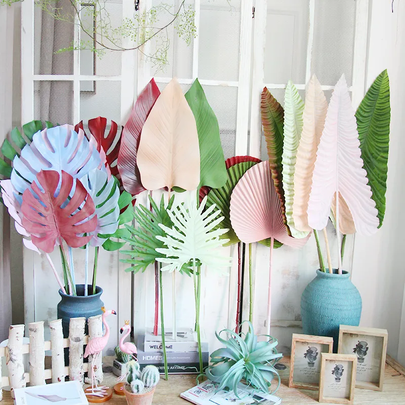 Kolorowe Sztuczne Tropikalne Liście Palmowe Plastikowe Liście Monstera Dekoracyjne Kwiaty Do Wedding Road Wiodących Sztuczne rośliny do wystroju domu
