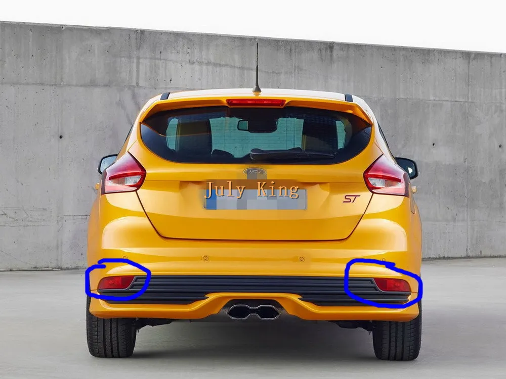 Ford-Focus_ST-2015-1