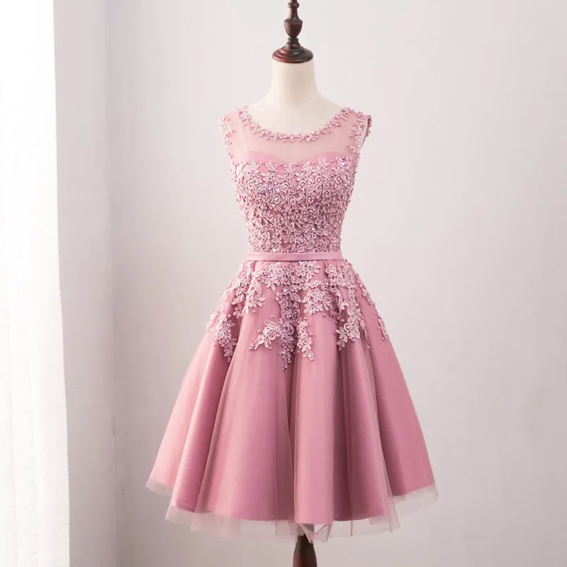 Blush Pink Tulle with Lace Embroidery Cocktail Dresses 2020 Scoop Neck Homecoming Dresses Pearls Party Dress Knee Length