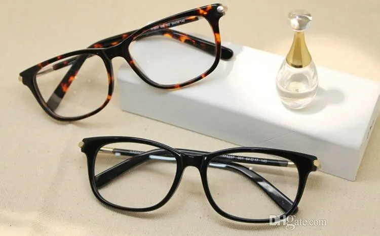 عالية الجودة TF5237 للجنسين يحب النظارات الإطار عالي الجودة نقية بلوحة كاملة حافة النظارات وصفة طبية كاملة حالة OEM مصنع منفذ مصنع