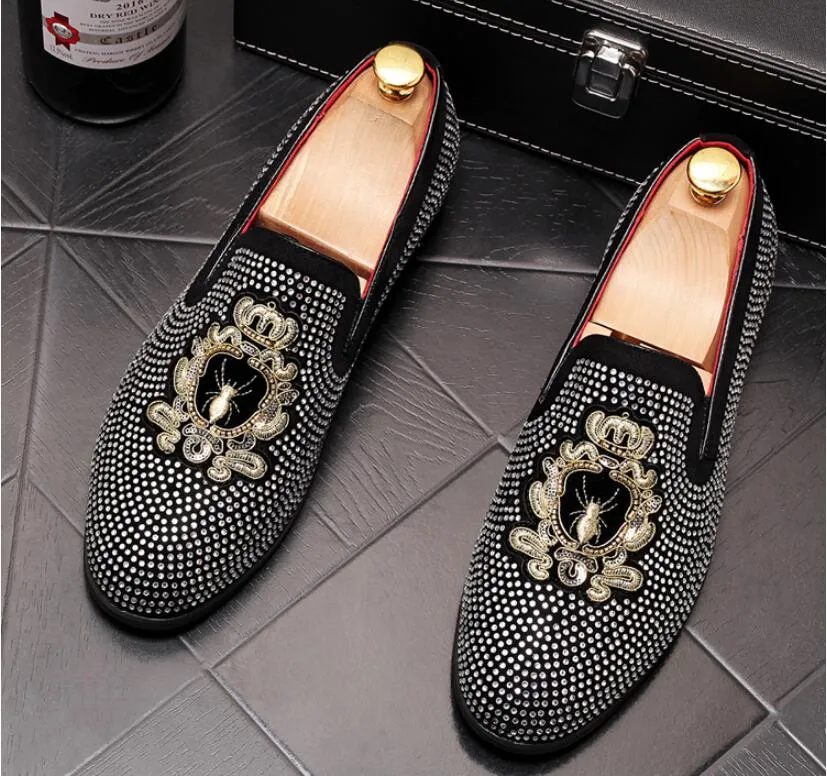 Handmade Black Rhinestone embroidery Fashion Men`s Suede Loafers Wedding Party Men Shoes Noble Elegant Dress Shoes for Men 37-44