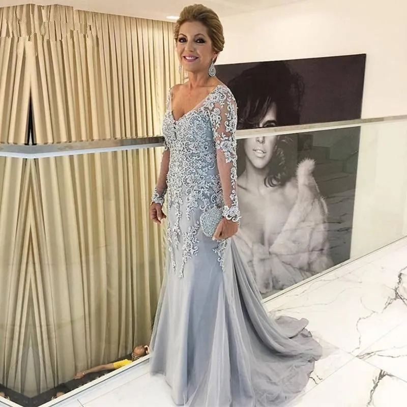 Plus Size Elegant Mermaid V Neck Mother Of The Bride Dresses Long Sleeves Lace Appliques Tulle Beads Sweep Train Party Evening Gowns