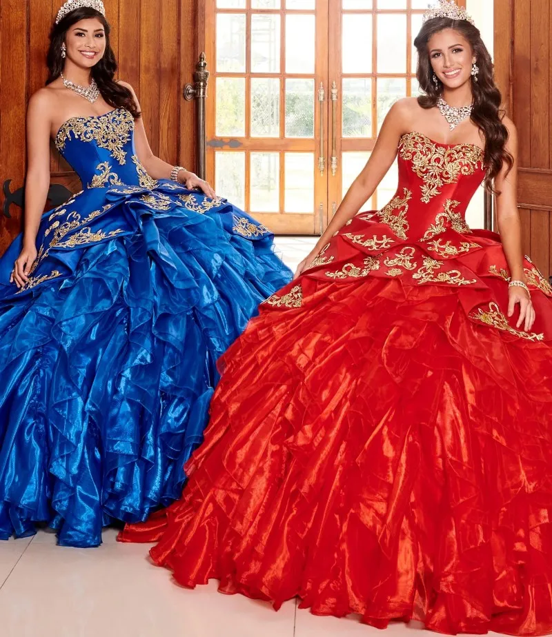 Bezauberndes, mit Perlen besetztes Ballkleid für Quinceanera-Kleider, trägerloser Ausschnitt, Spitzenapplikationen, Ballkleider mit Wickel-, Sweep- und Organza-Stufenkleid für das Sweet 15