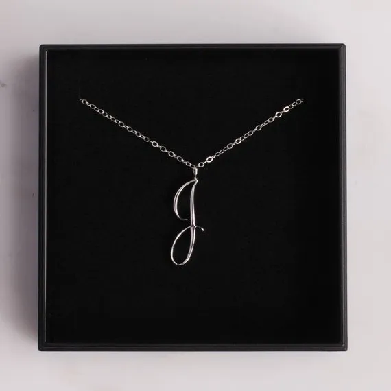 J name chain deals
