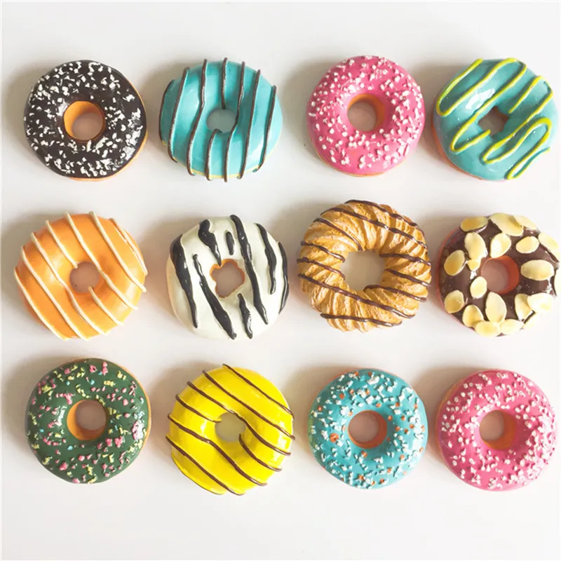 甘いドーナツドーナツ冷蔵庫メッセージマグネットお土産、子供のメッセージホルダーの装飾のためのシミュレーション食糧磁石