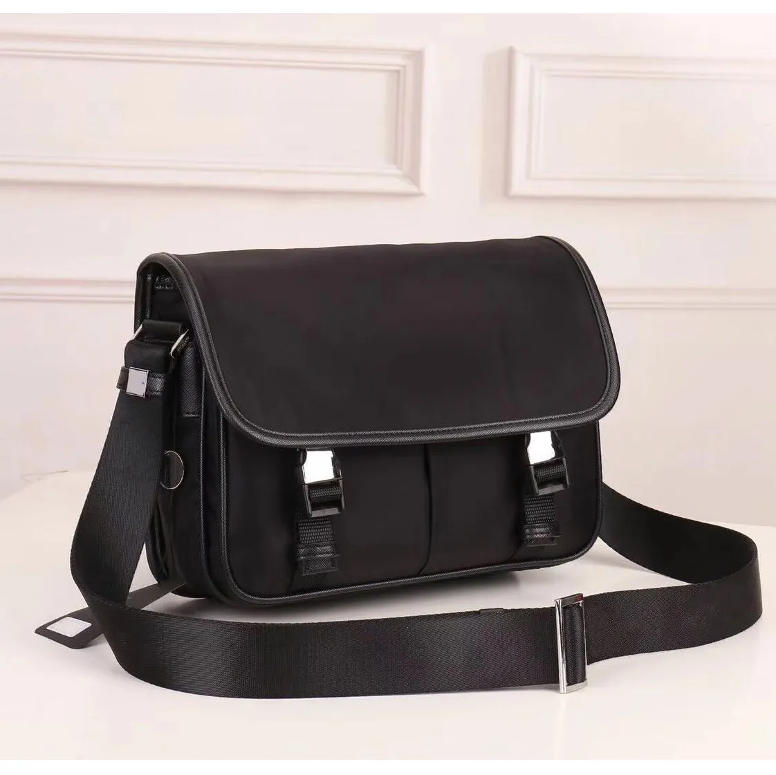 Man purse satchel outlet
