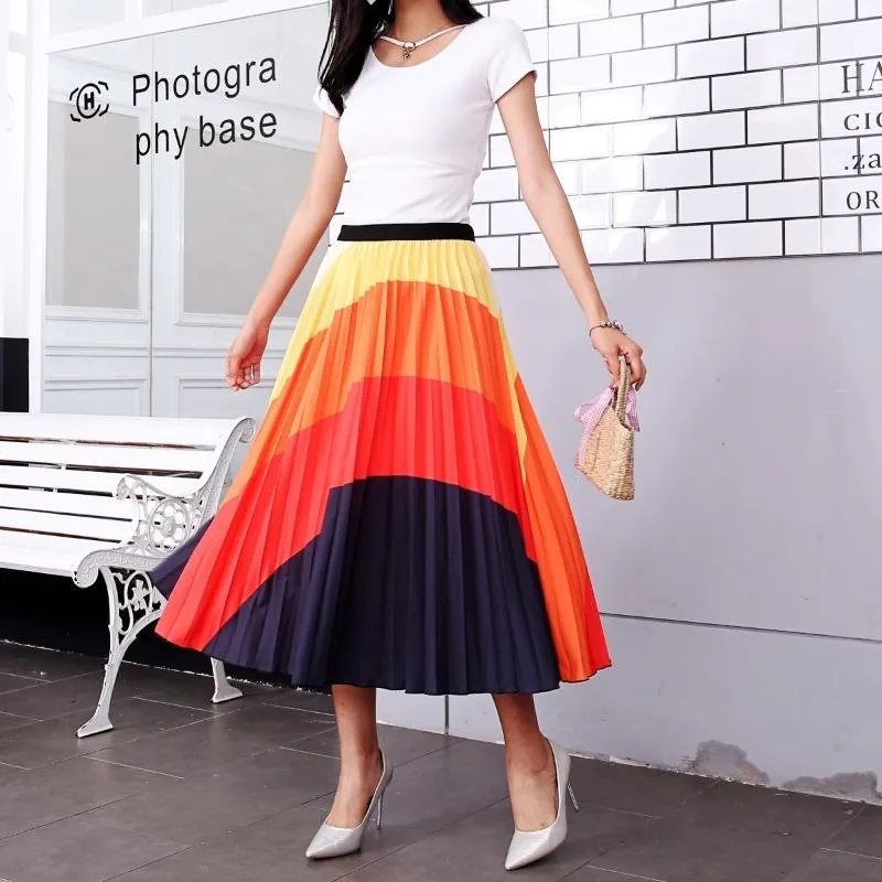 2020 Summer Skirts Womens Rainbow Discoloration Silk Surface Retro Women High Street Style A-Line Pleated Midi Skirt Big Swing