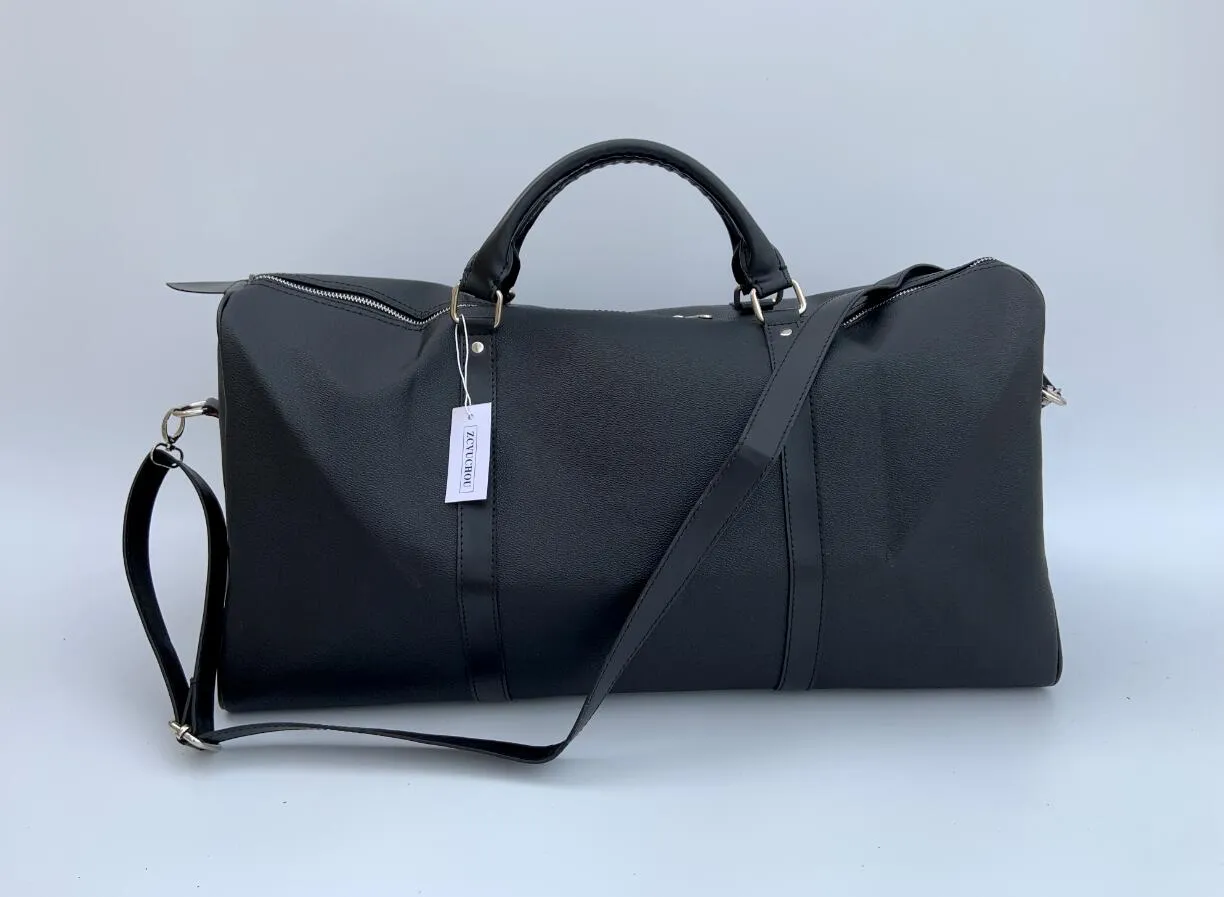 Högkvalitativa nya män Duffle Bag Kvinnor Resväskor Handbagage Reseväskor Herr Pu Läder Handväskor Stora CrossBody Väskor Toes 54cm