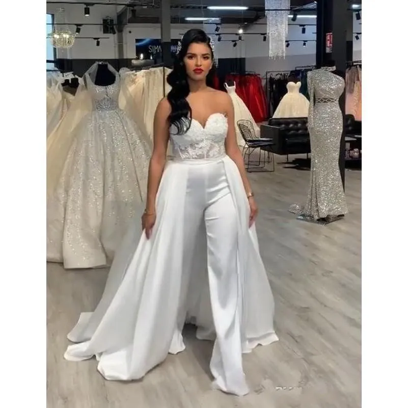 2020 New Sexy White Jumpsuits A Line Wedding Dresses Sweetheart Sheer Lace Satin Overskirts Detachable Crystal Bridal Gowns Pants Suit