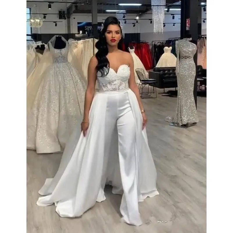 2020 Novo Sexy Jumpsuits Branco Uma linha Vestidos de Noiva Sweetheart Sheer Lace Satin Overskes Destacável Cristal Brown Vestidos Pants Terno