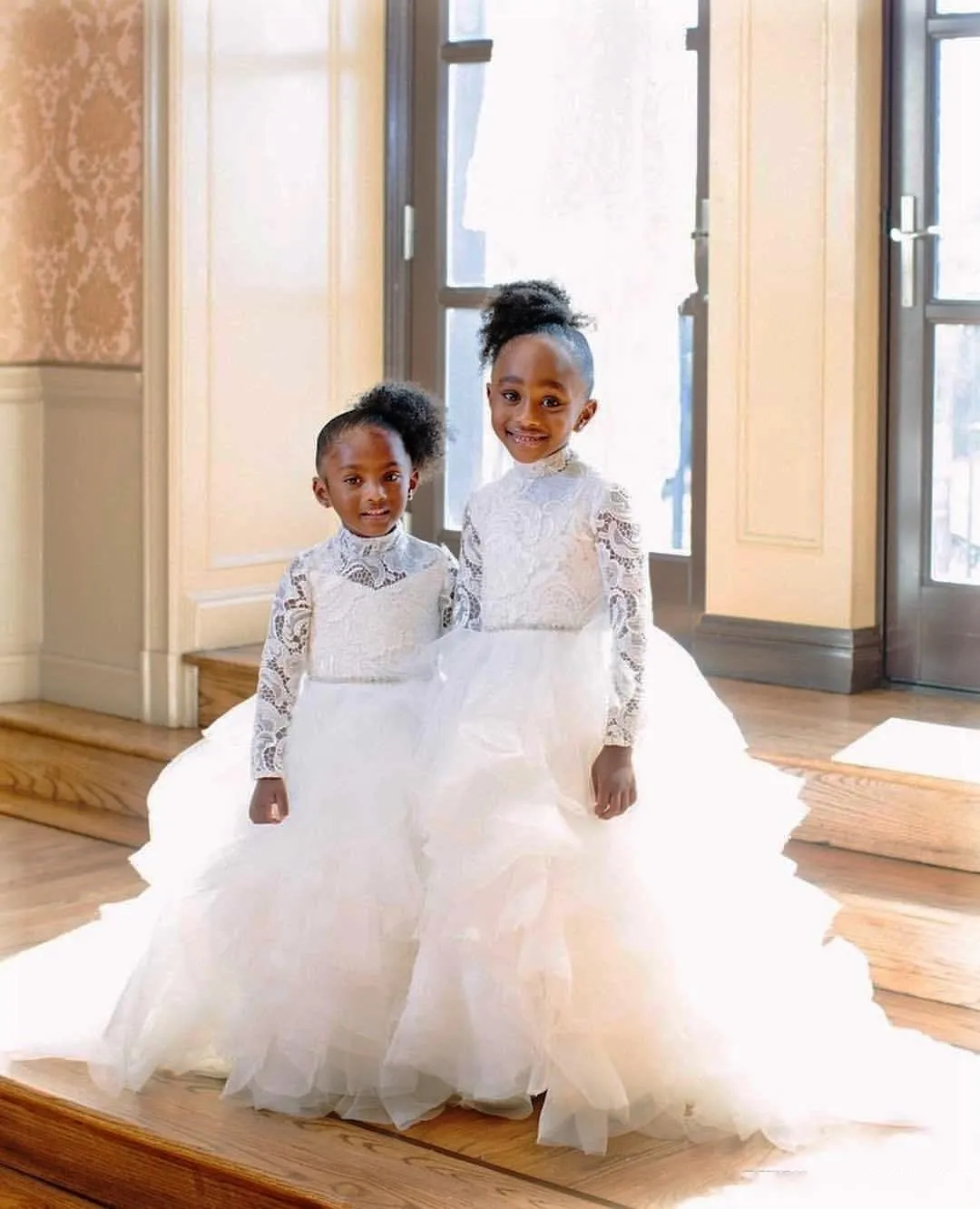 Princess Long Sleeve Lace Flower Girl Dresses For Weddings Jewel