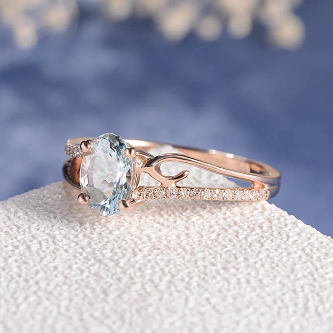 Engagement ring on sale fashion 2019