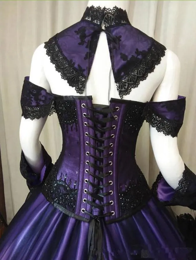 Black and Purple Lace Gothic Wedding Dresses 2020 Elegant Court Train Lace-up Back Long Bridal Dresses Appliques Satin Celtic Wedd272u