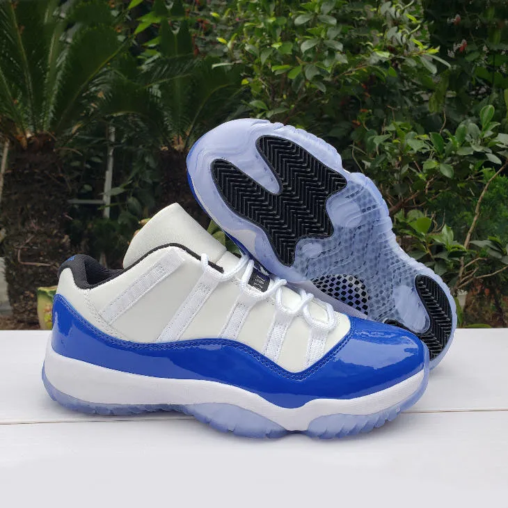 Box With 11 New 11s Jumpman basketball shoes SE metallic gold low white bred burgundy pinnacle grey Velvet Heiress Blue bred men women Sneakers
