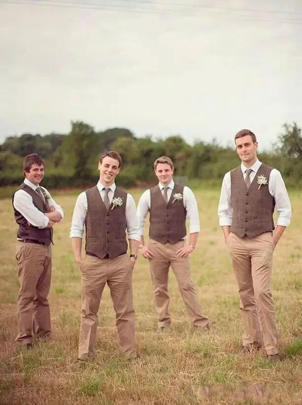 Rustic Groom Vest Gentlemen Style Wedding Groom's Suit Outfits Slim Groommen Wedding Party Wear Waistcoat Boho Blended Wedding Vests 2020